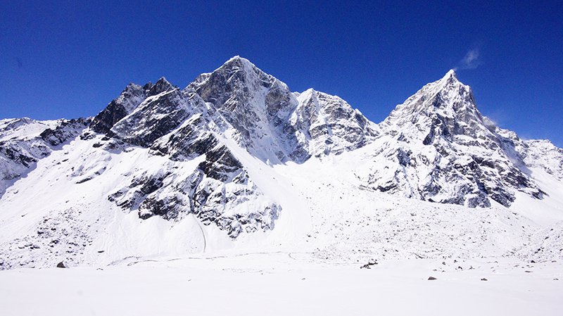 Everest-base-camp-trek-in-Safe-After-Quake 
