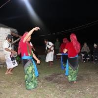 cultural-show-on-the-way-to-mohare-danda-trekking 