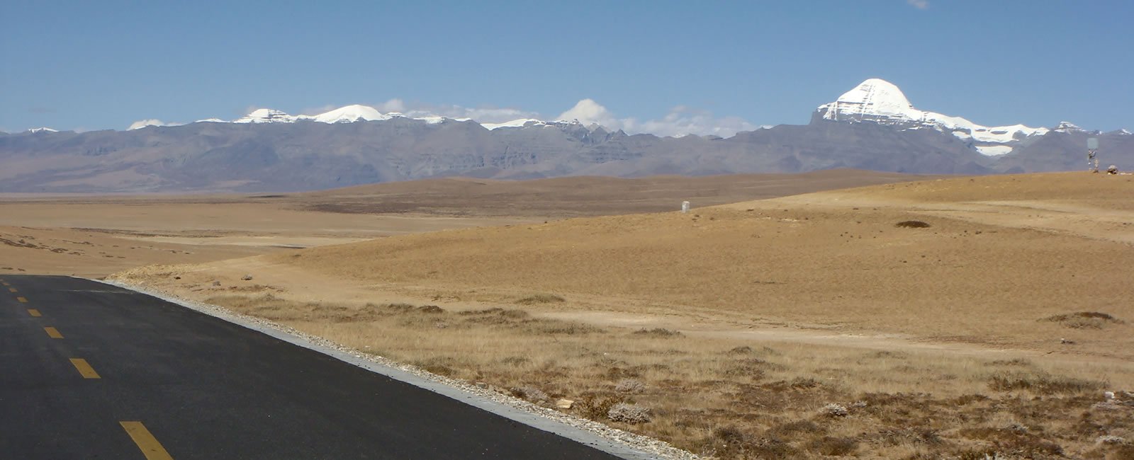 kailash-mansarovar-by-lhasa 